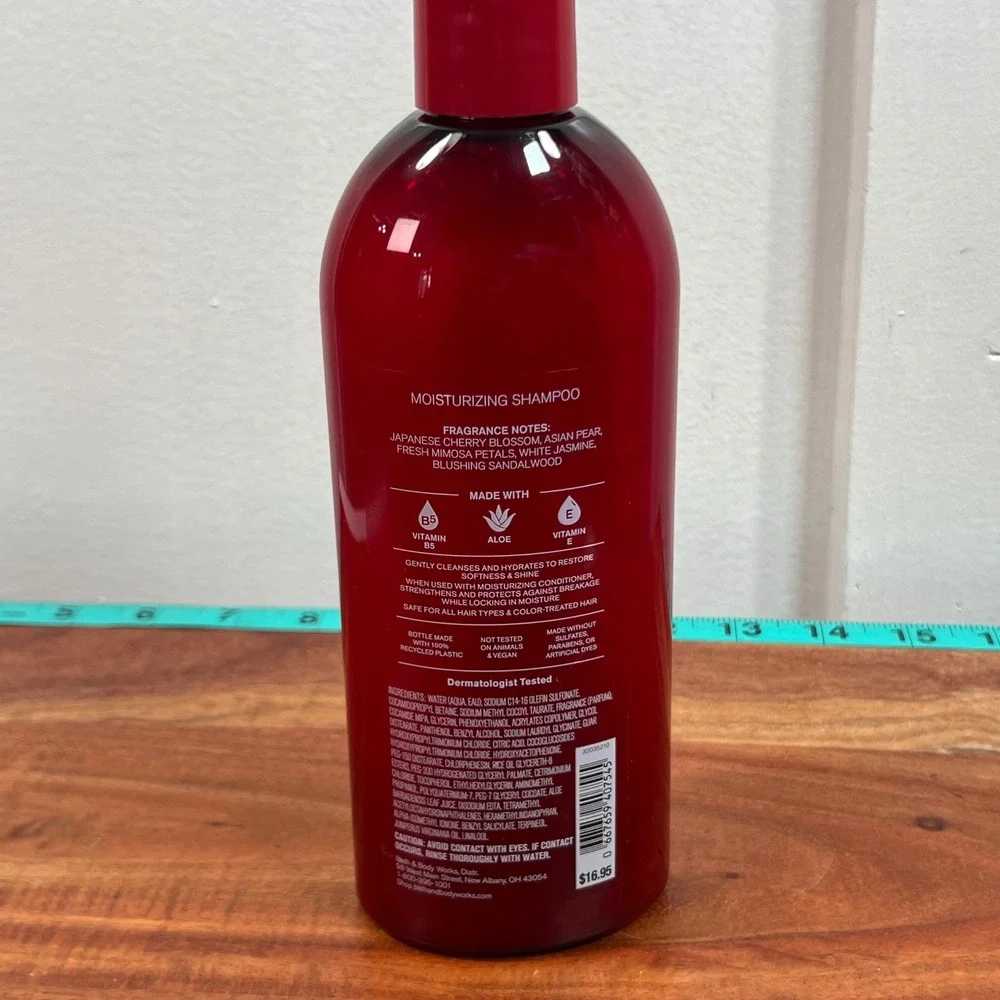 Bath & Body Works bath body